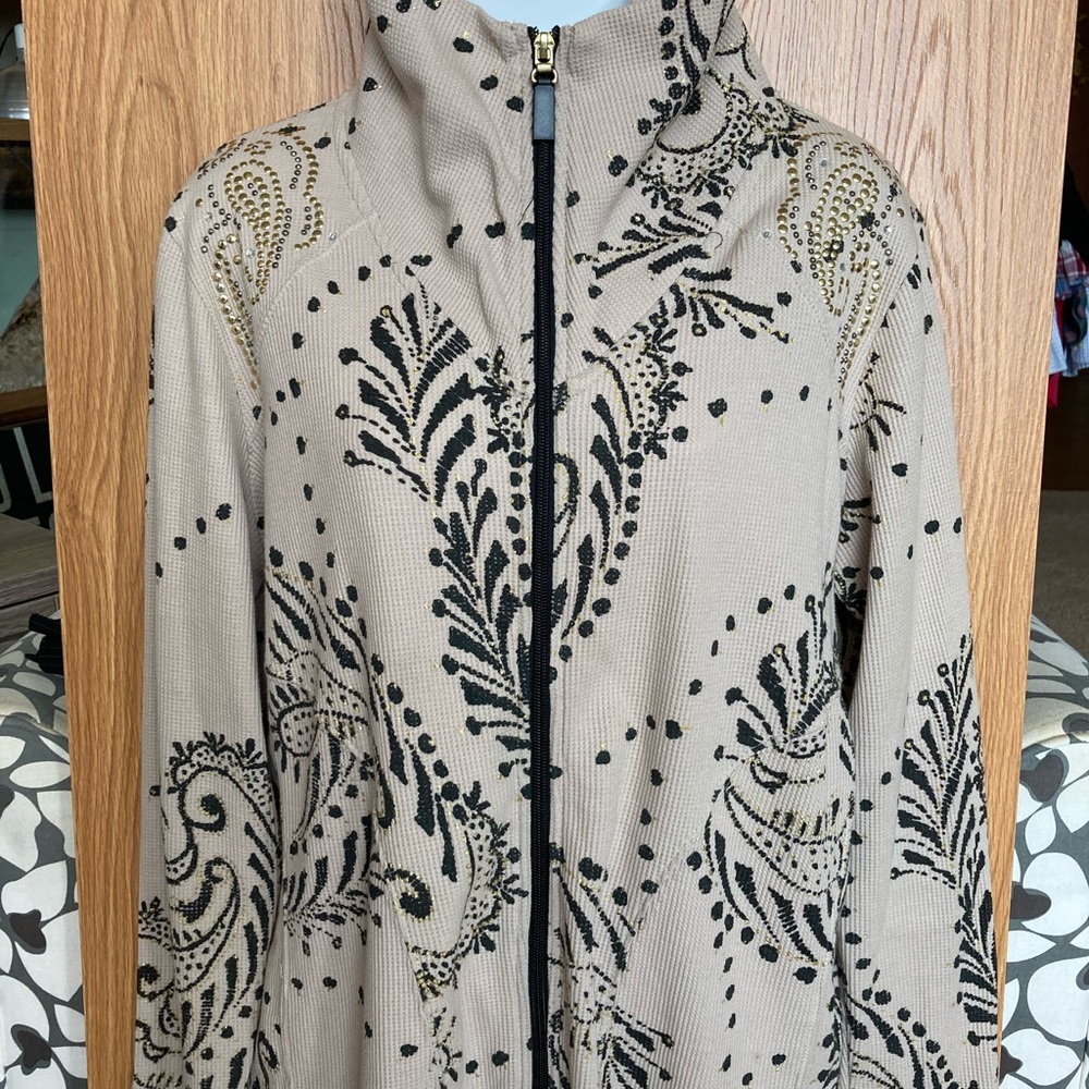 Light Jacket - Picture 2 of 7